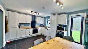 Photo 10- click for photo gallery